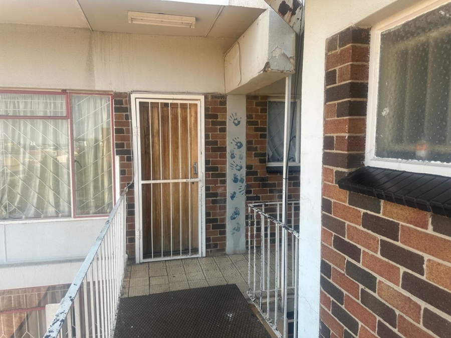 1 Bedroom Property for Sale in Bloemfontein Free State